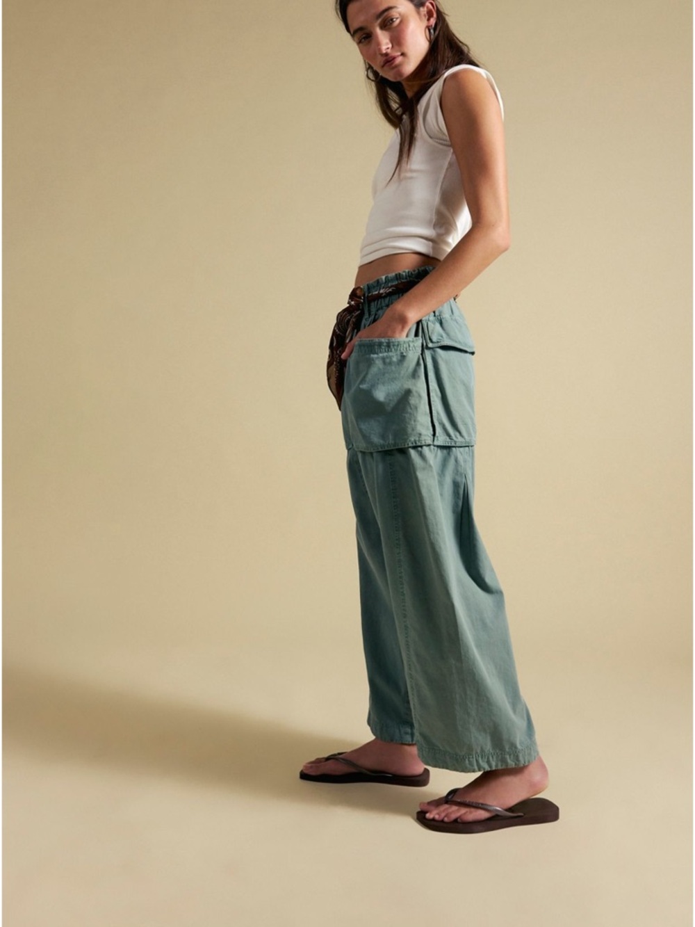 Free peopleLight Green Wide Cargo pants - Picture 2 of 12